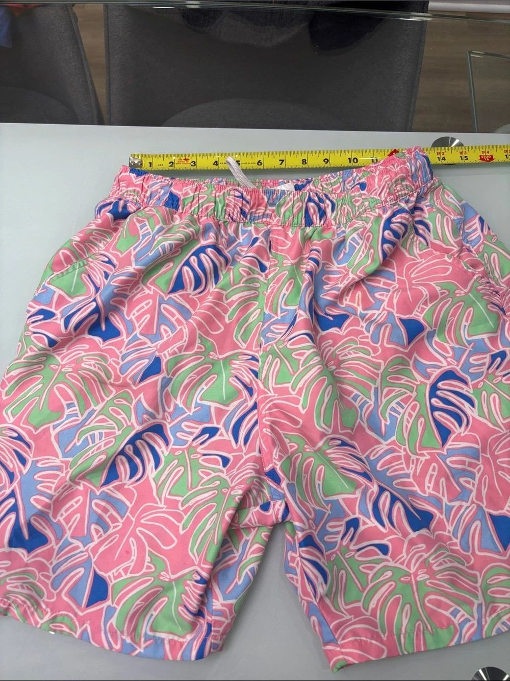 Vineyard Vines Pink Tropical Leaf Swim Trunks